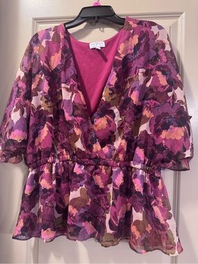 sofia by sofia vergara Floral Peplum Blouse in Magenta and Pink